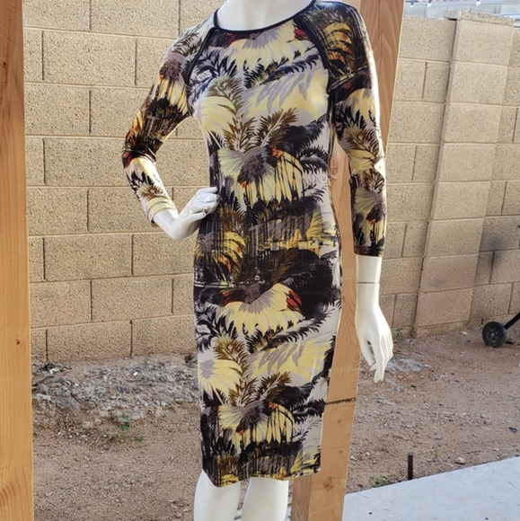 PHILOSOPHY DRESS‎ - Picture 1 of 5